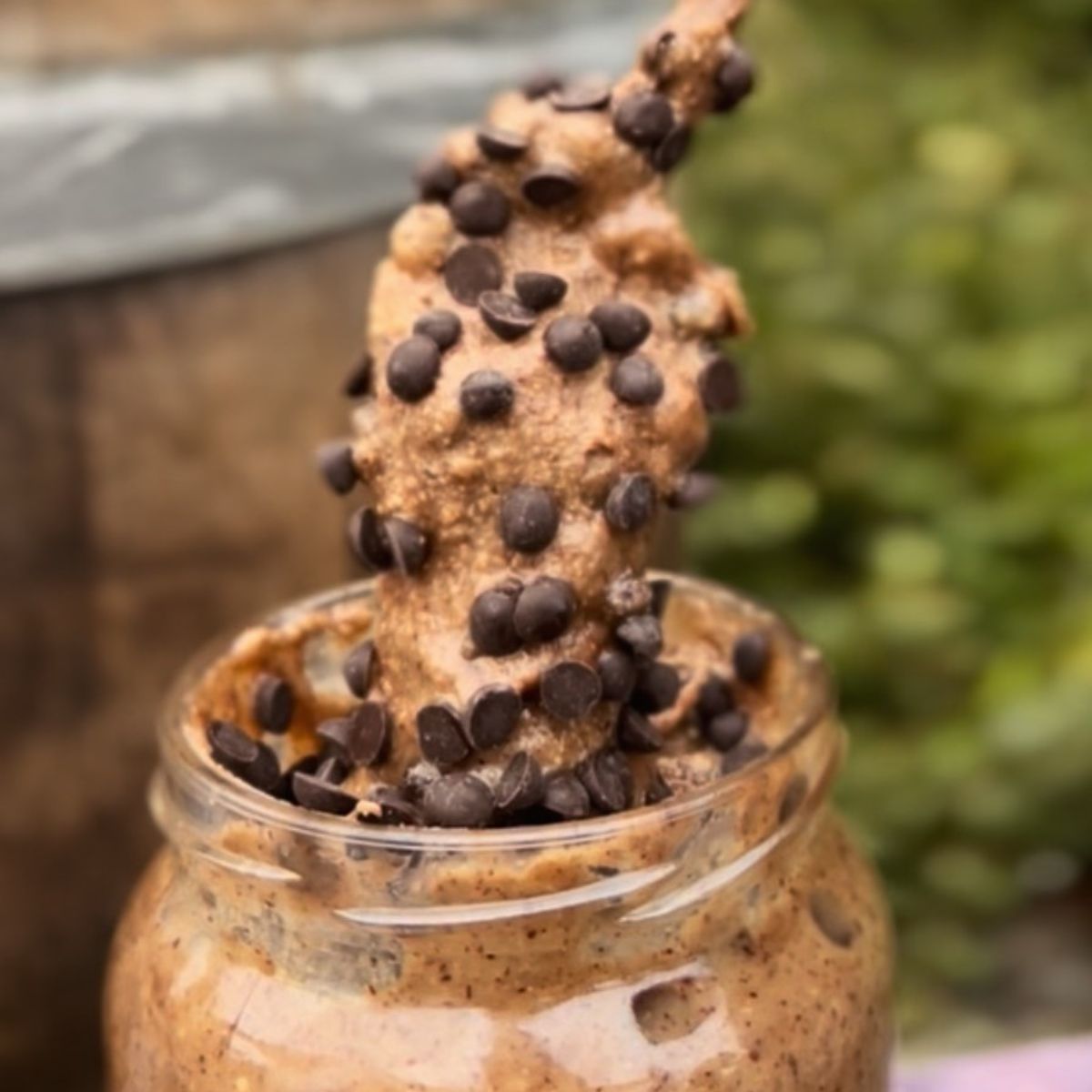 1 y 1 Mantequilla De Avellana Europea Natural y Con Chips de Chocolate 250g
